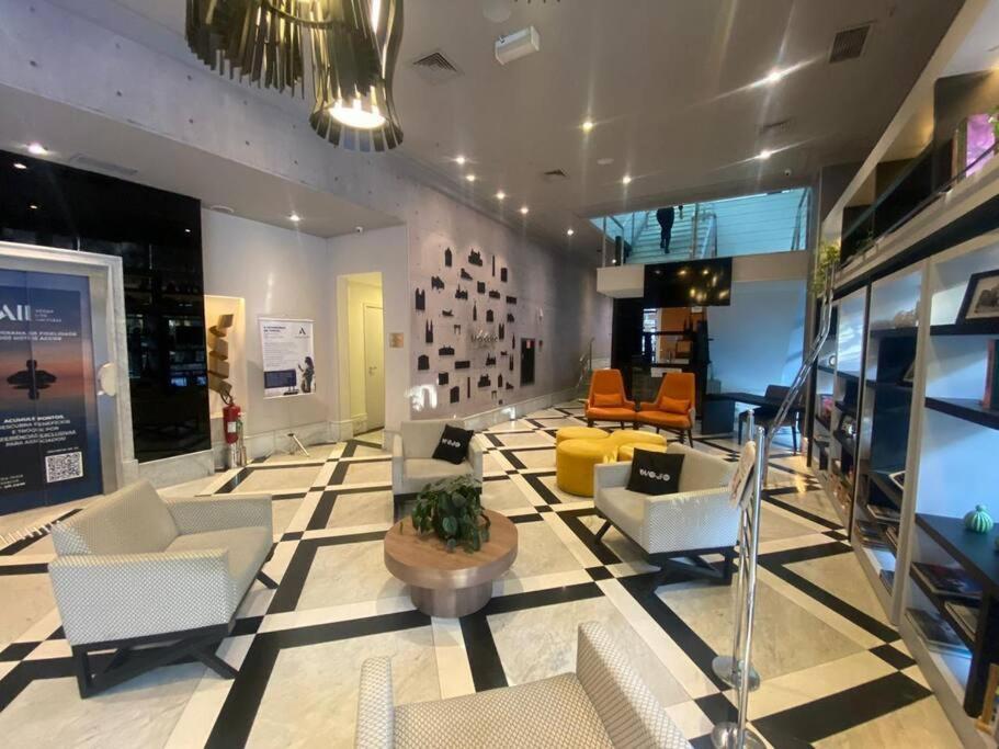 Apartment No Mercure Bela Vista, Ao Lado Hospitalbp